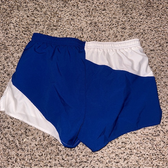 ASICS Athletic Shorts - Picture 2 of 3